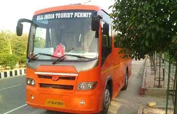  27 Seater Luxury Coach
